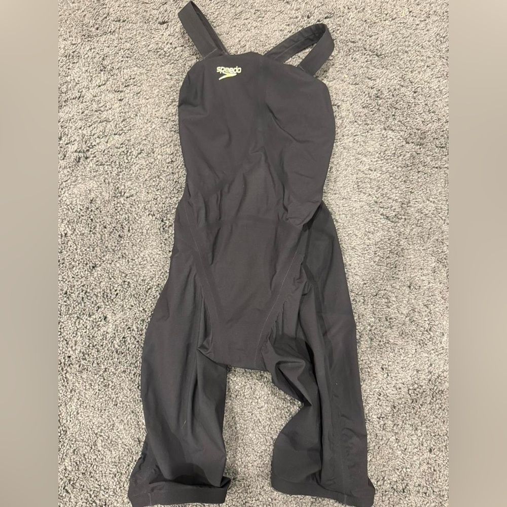 Speedo Kneeskin 23 comfort straps